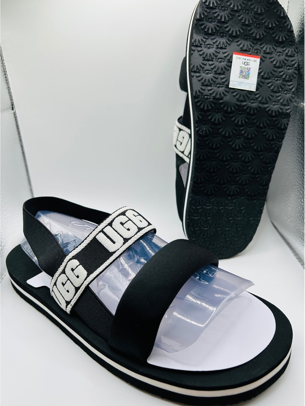 UGGS Zuma Sling Sandals Kids Size 4 Women 5-5.5